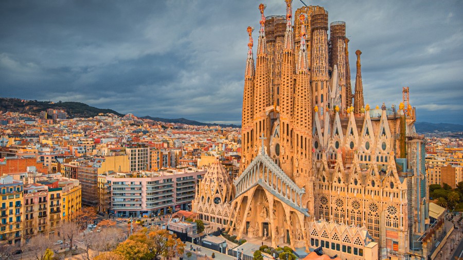 sagrada_familia_2023_900x506px