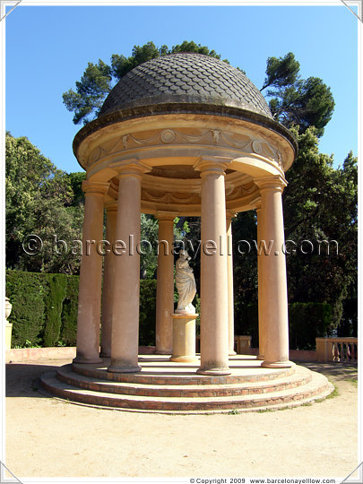 Labyrinth Park Horta Barcelona