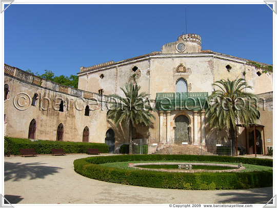 Labyrinth Park Horta Barcelona