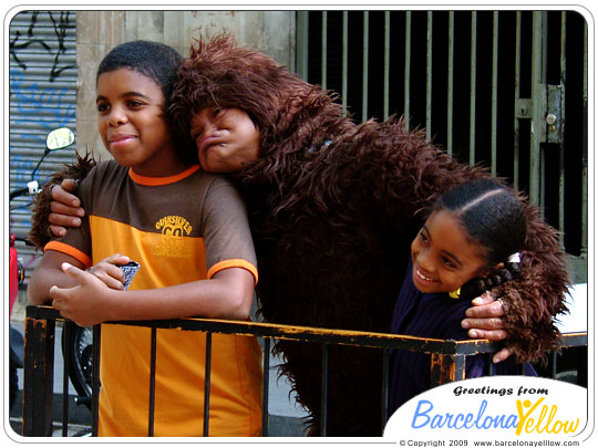 La Rambla statue monkey