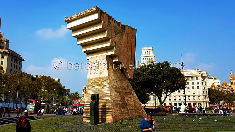 Plaza Catalunya Subirachs Francesco Macià