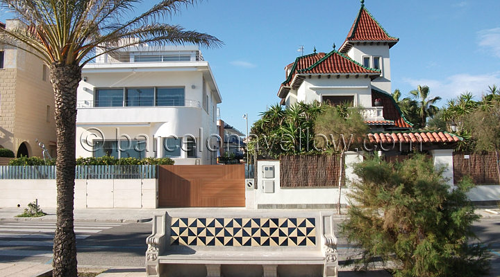 sitges_beach_americanos_house